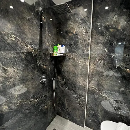 Coastal Horizon Deluxe Durrës